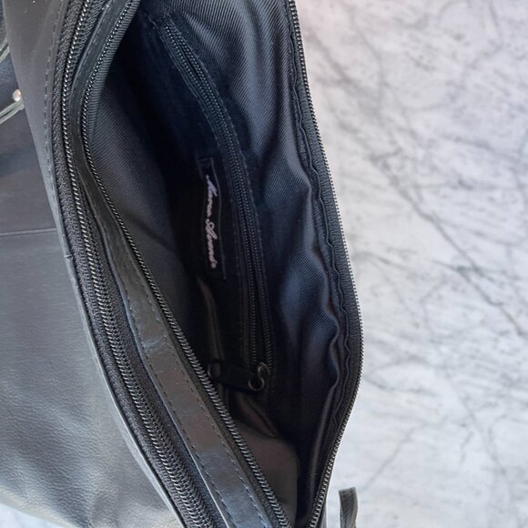 Marco Avane Black Leather Shoulder Bag - Picture 3 of 9